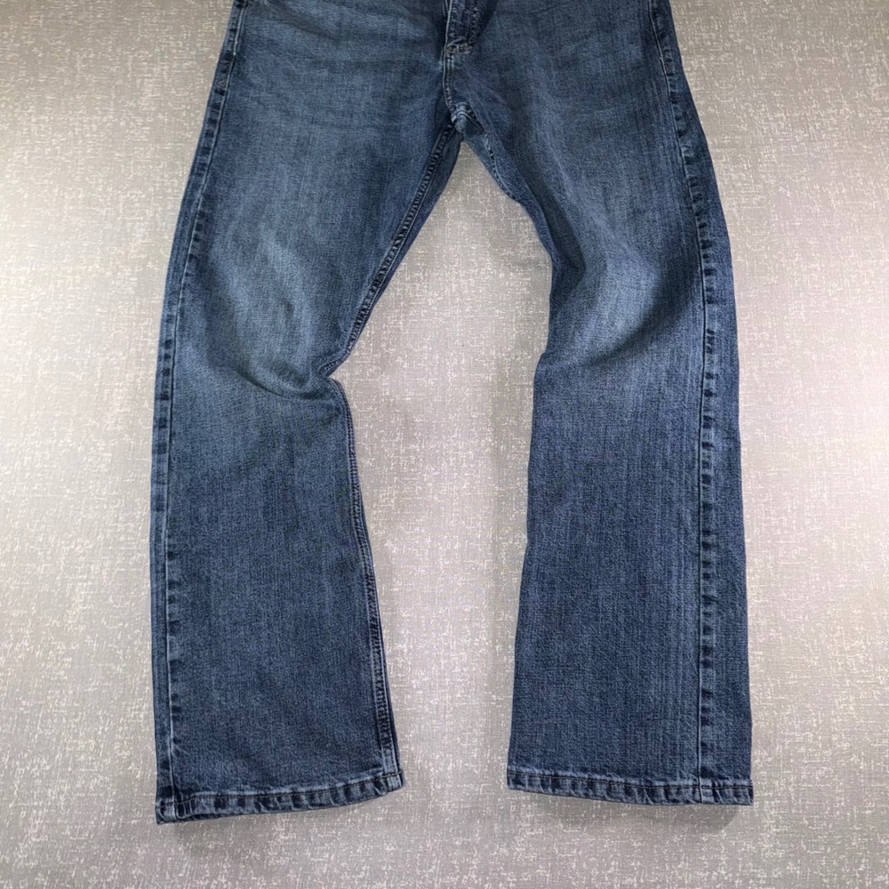 Wrangler 20X Style 42 Vintage Boot Blue Denim Jeans Mens 36x32 Medium Wash - Picture 3 of 13